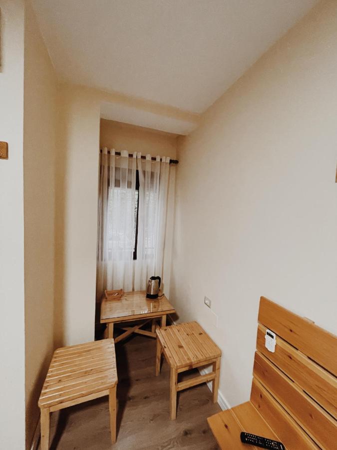 At Pikotiko'S - Korca City Rooms For Rent Εξωτερικό φωτογραφία