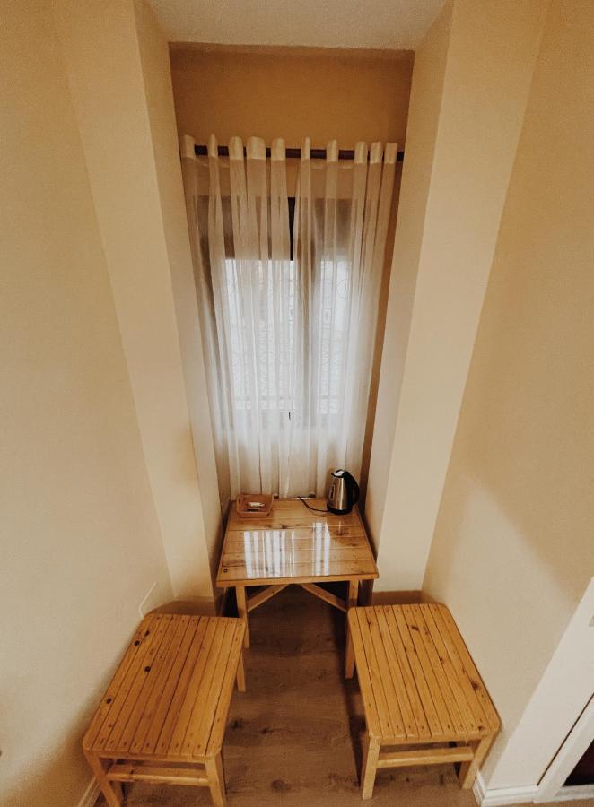 At Pikotiko'S - Korca City Rooms For Rent Εξωτερικό φωτογραφία