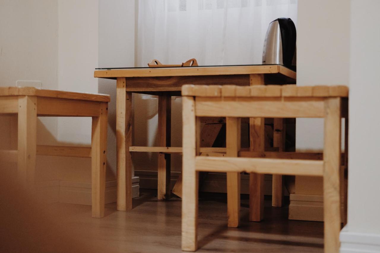 At Pikotiko'S - Korca City Rooms For Rent Εξωτερικό φωτογραφία