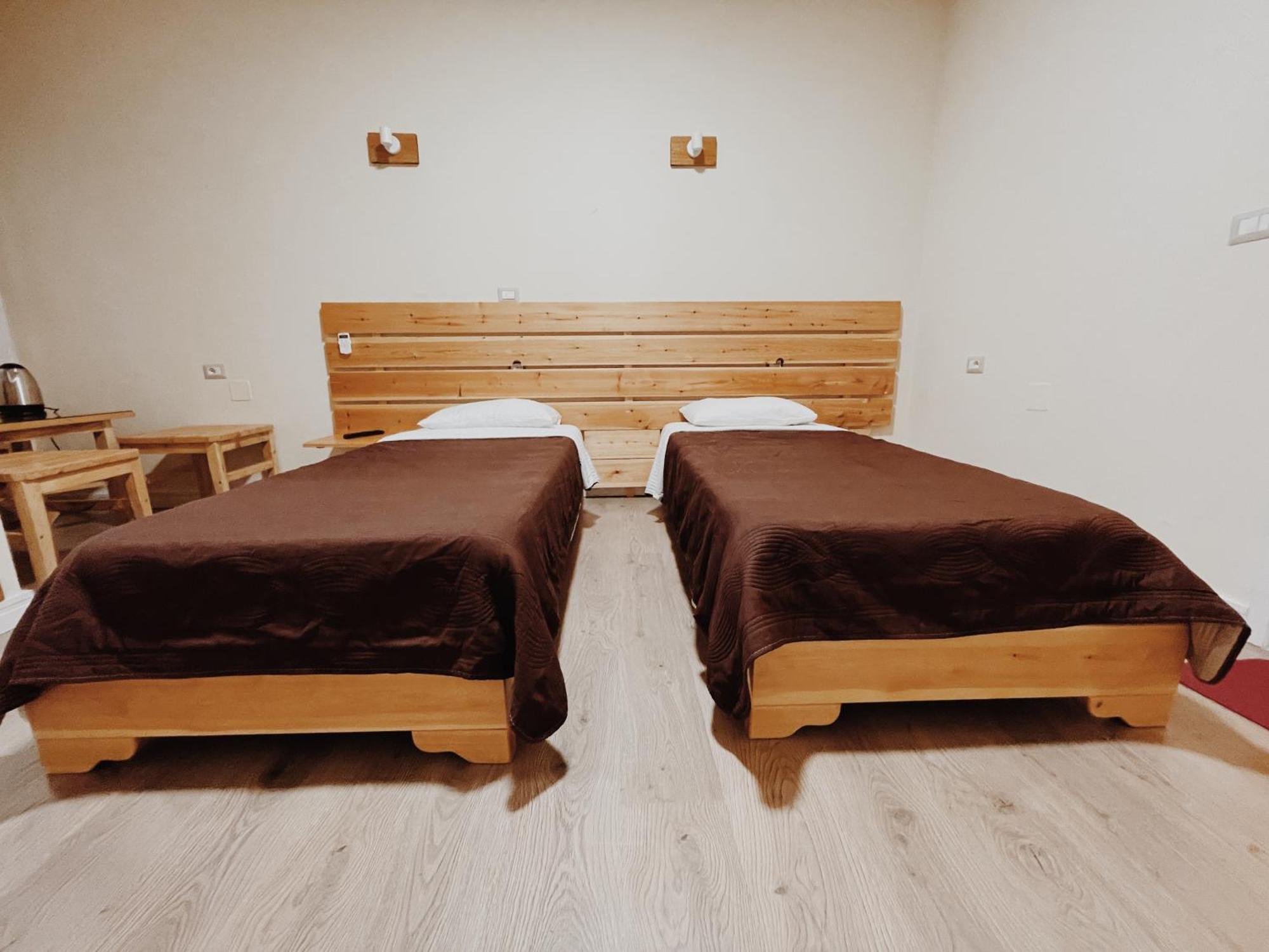 At Pikotiko'S - Korca City Rooms For Rent Εξωτερικό φωτογραφία